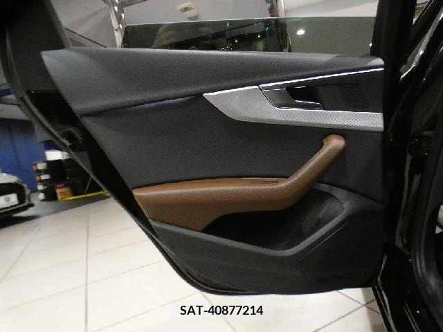 Audi A4 2019-10 374150-21