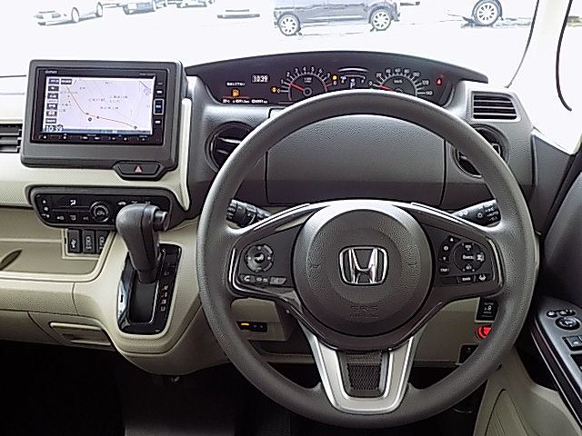 Honda N BOX 2019-02 22217-1