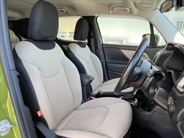 Jeep RENEGADE 2016-05 10667-7