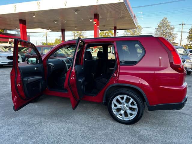 Nissan X-TRAIL 2011-11 186504-7
