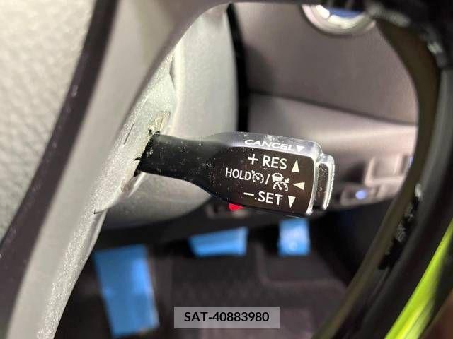 Toyota C-HR 2017-04 222395-5