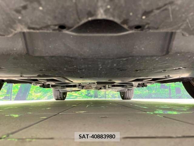 Toyota C-HR 2017-04 222395-19