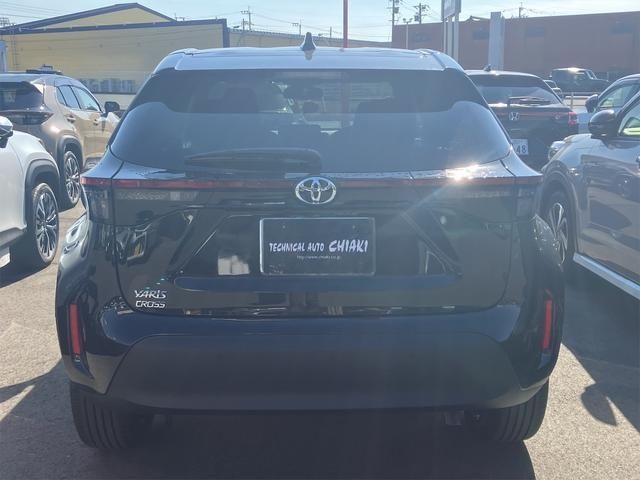 Toyota YARIS CROSS 2023-11 191667-3