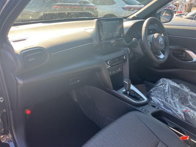 Toyota YARIS CROSS 2023-11 191667-19