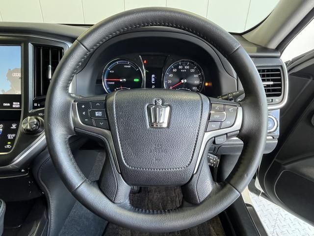 Toyota CROWN SEDAN 2015-03 186307-14