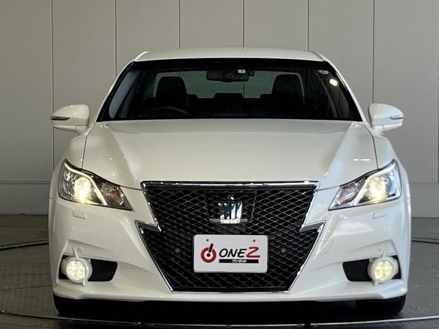 Toyota CROWN SEDAN 2015-03 186307-2