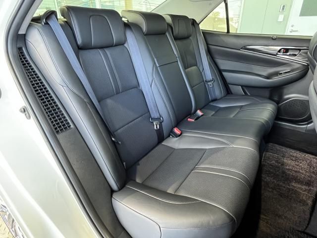 Toyota CROWN SEDAN 2015-03 186307-21