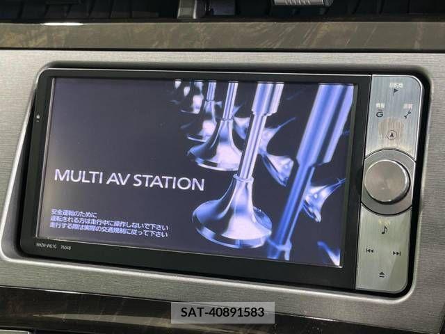 Toyota PRIUS 2013-01 281917-2