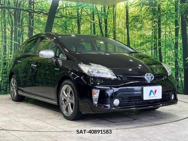 Toyota PRIUS 2013-01 281917-16