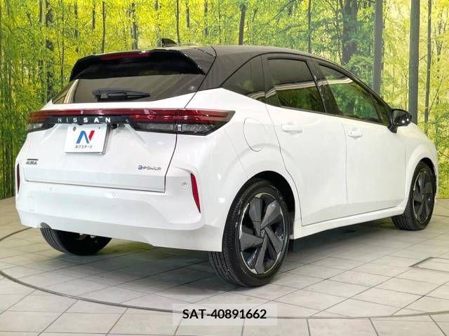 Nissan AURA 2022-02 356676-17