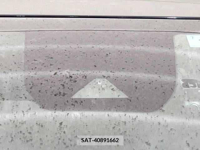 Nissan AURA 2022-02 356676-4
