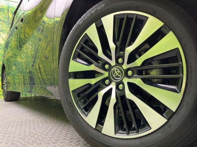Toyota VELLFIRE 2019-02 8752-13