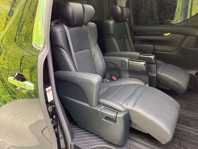Toyota VELLFIRE 2019-02 8752-8