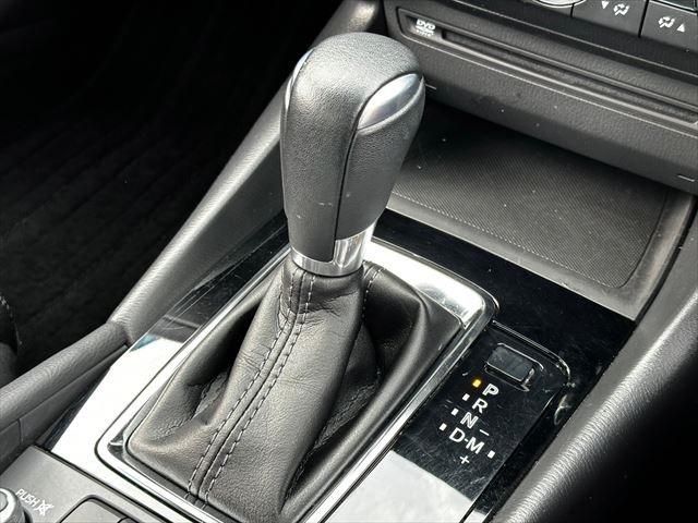 Mazda AXELA 2016-11 181266-27