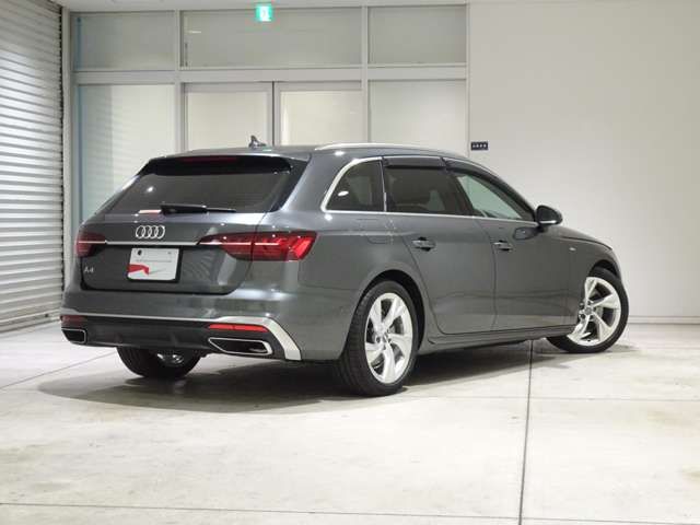 Audi A4 2020-10 181277-1