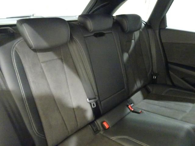 Audi A4 2020-10 181277-16
