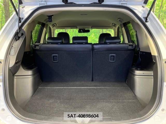 Mitsubishi OUTLANDER PHEV 2014-06 223423-10