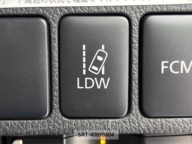 Mitsubishi OUTLANDER PHEV 2014-06 223423-6
