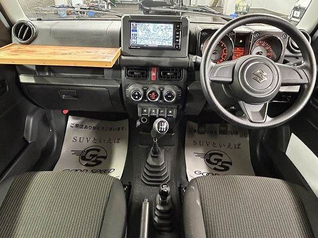 Suzuki JIMNY 2019-05 24790-1