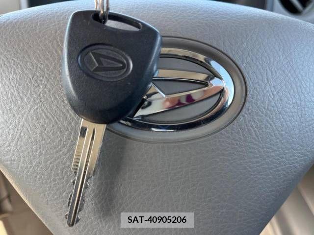 Daihatsu MOVE CONTE 2013-10 255393-5