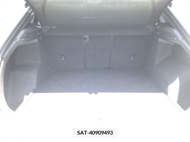 Audi Q3 2021-03 262131-13