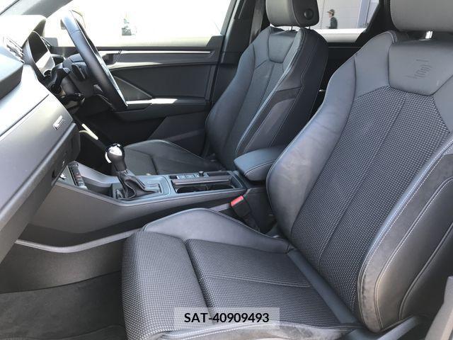 Audi Q3 2021-03 262131-16