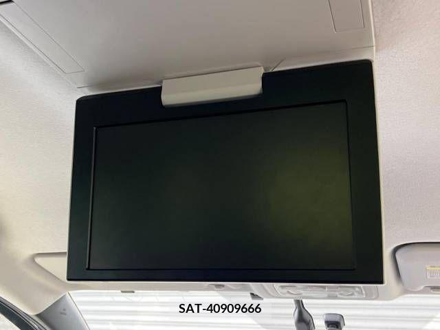 Toyota ESQUIRE 2015-02 237768-2