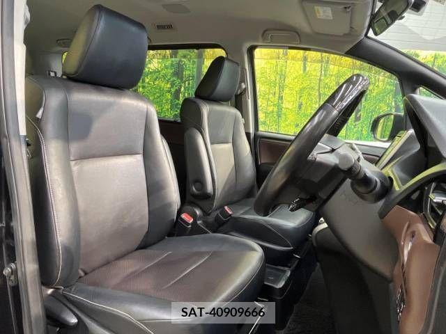 Toyota ESQUIRE 2015-02 237768-8