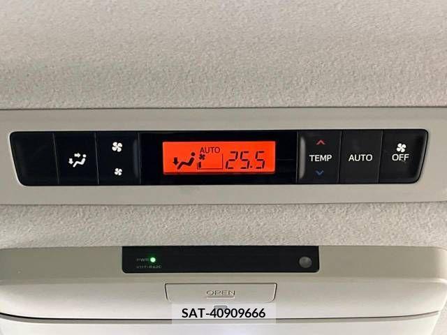 Toyota ESQUIRE 2015-02 237768-5
