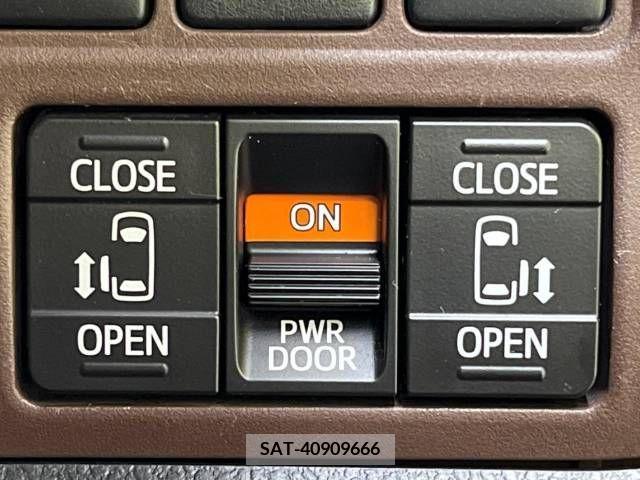Toyota ESQUIRE 2015-02 237768-4