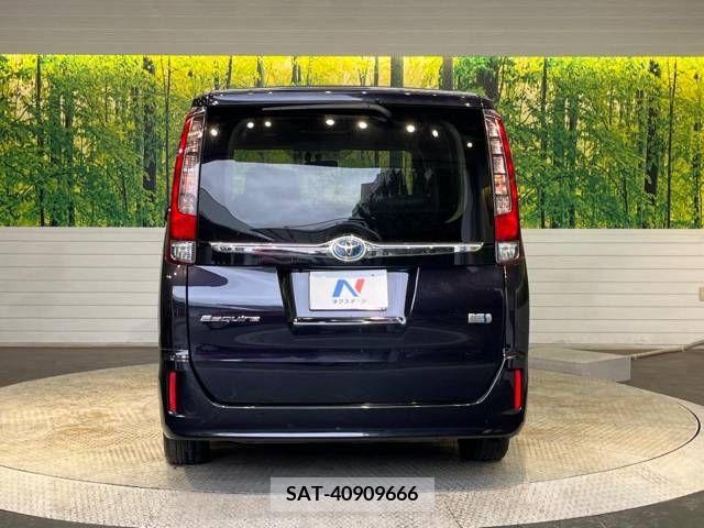 Toyota ESQUIRE 2015-02 237768-16