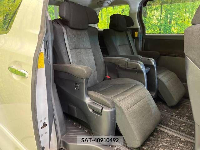 Toyota ALPHARD 2011-12 220590-9