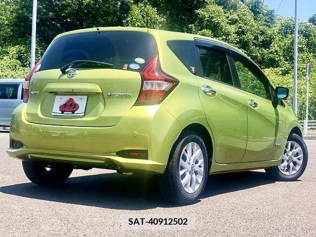 Nissan NOTE 2019-05 305495-2
