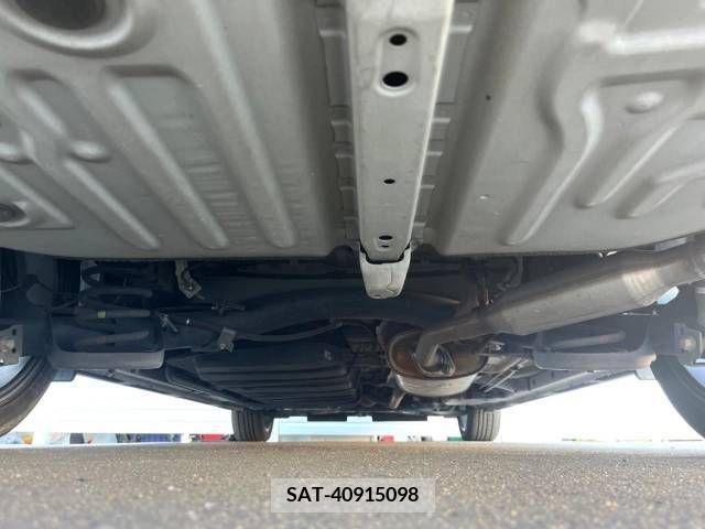 Toyota VOXY HYBRID 2016-10 322803-18
