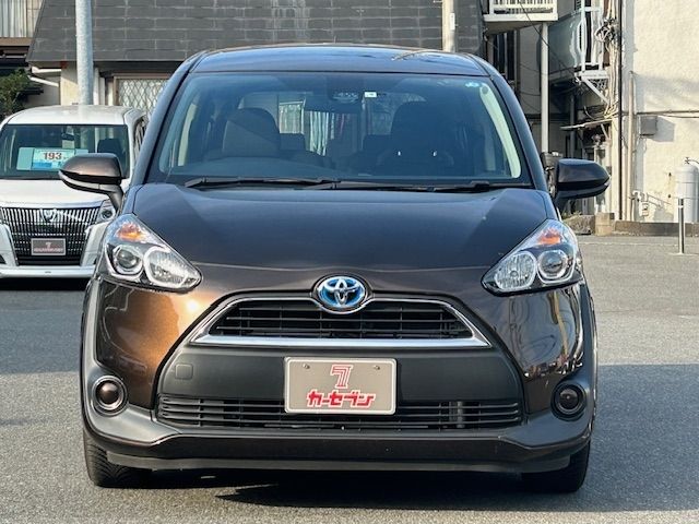 Toyota SIENTA 2017-09 19506-1