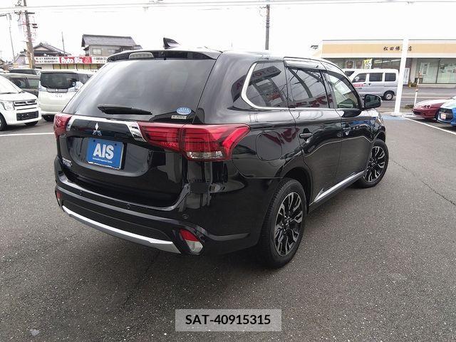 Mitsubishi OUTLANDER PHEV 2018-03 245224-1