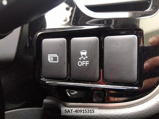 Mitsubishi OUTLANDER PHEV 2018-03 245224-12