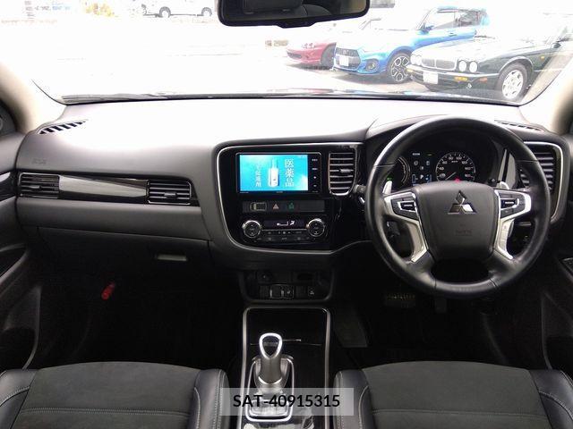 Mitsubishi OUTLANDER PHEV 2018-03 245224-2
