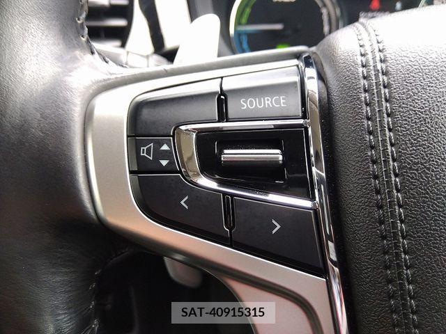 Mitsubishi OUTLANDER PHEV 2018-03 245224-22