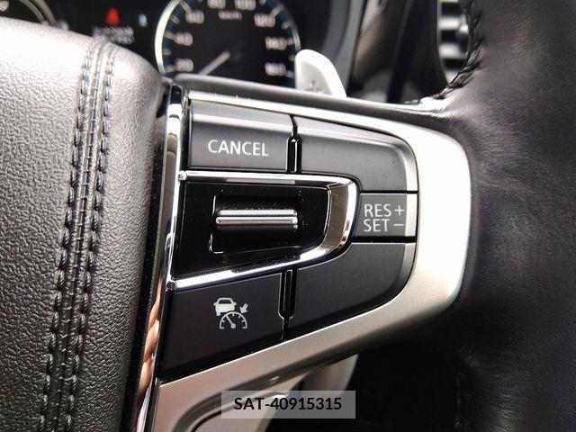 Mitsubishi OUTLANDER PHEV 2018-03 245224-23