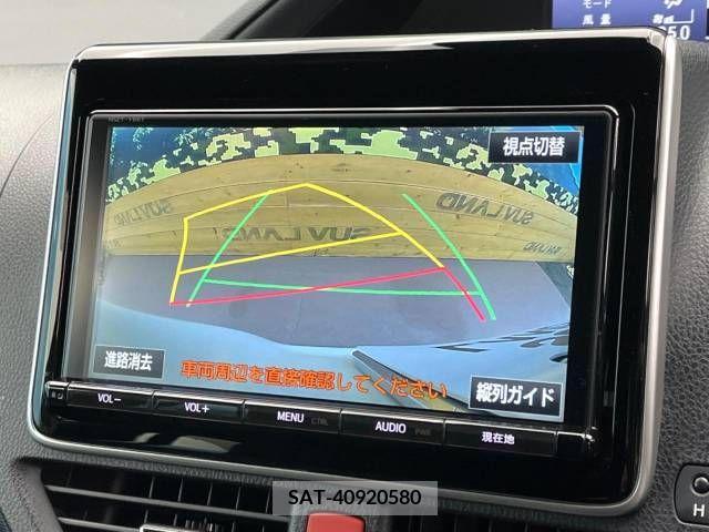 Toyota VOXY HYBRID 2017-10 214735-3