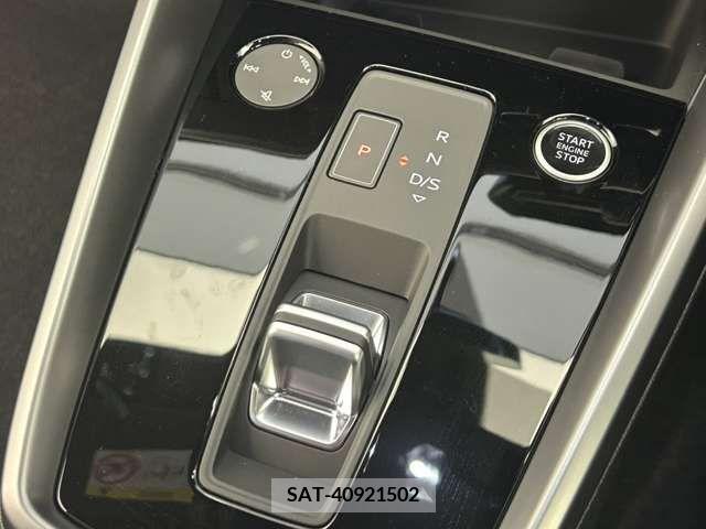 Audi A3 SEDAN 2023-11 260968-13