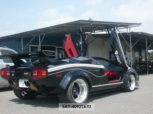 Lamborghini Countach 1983-08 371700-5