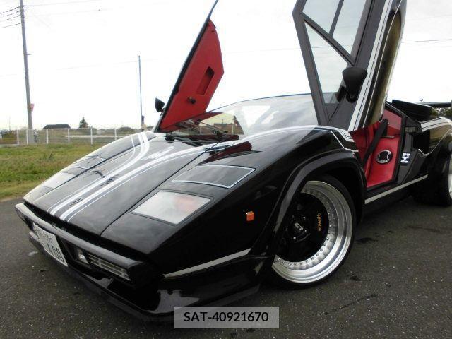 Lamborghini Countach 1983-08 371700-12