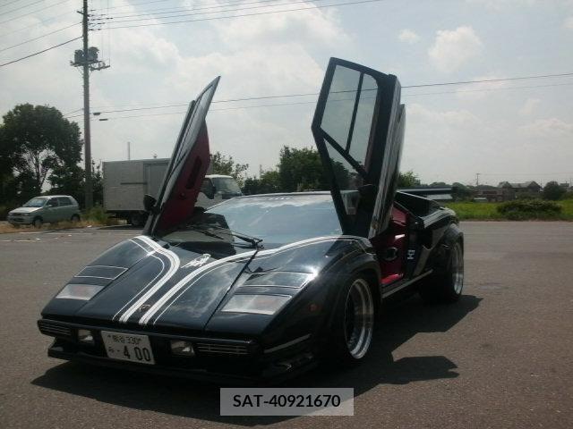 Lamborghini Countach 1983-08 371700-0