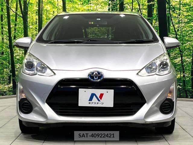 Toyota AQUA 2015-11 389328-14