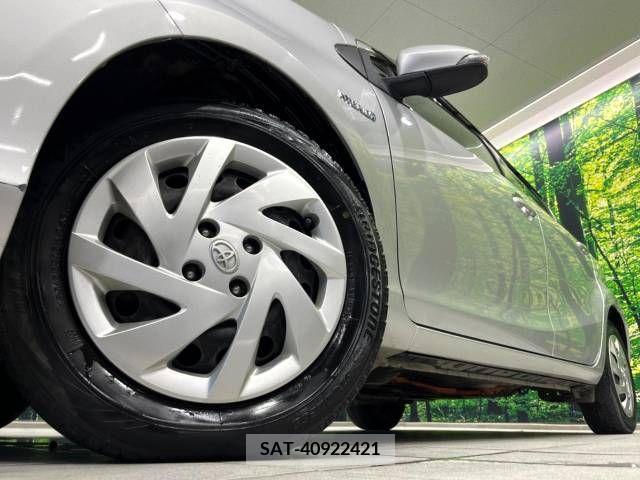 Toyota AQUA 2015-11 389328-13