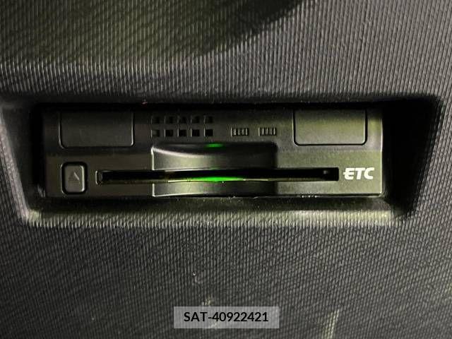 Toyota AQUA 2015-11 389328-4
