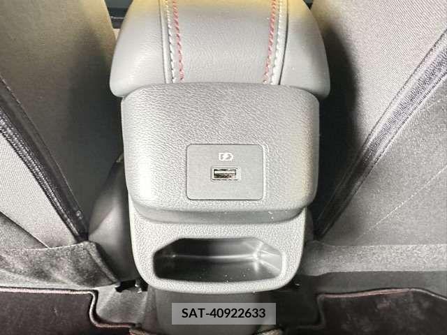 Nissan AURA 2023-01 356662-4