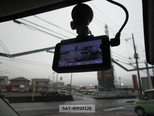 Daihatsu CAST 2015-09 294777-18
